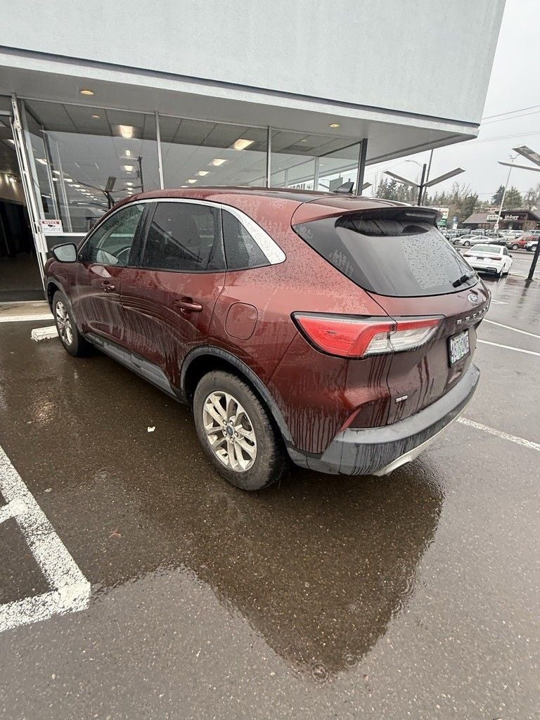 2021 Ford Escape SE