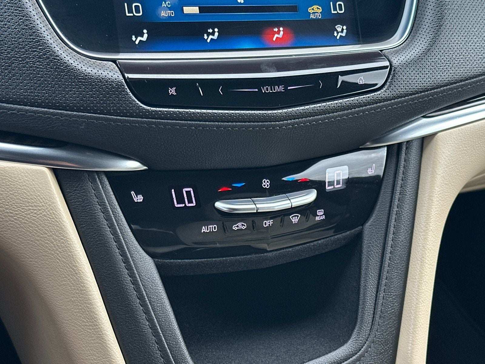2019 Cadillac XT5 Base