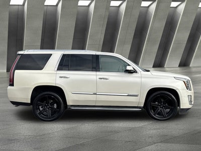 2015 Cadillac Escalade Luxury