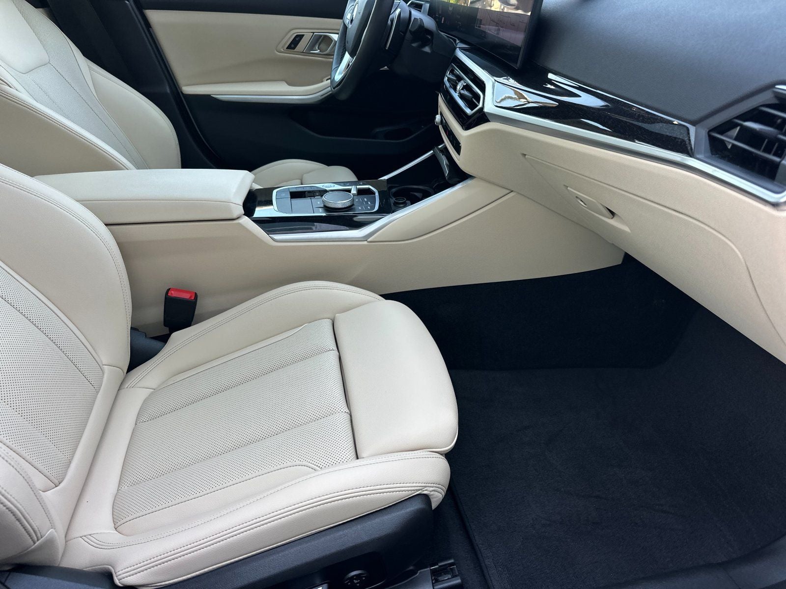 2024 BMW 3 Series 330i xDrive