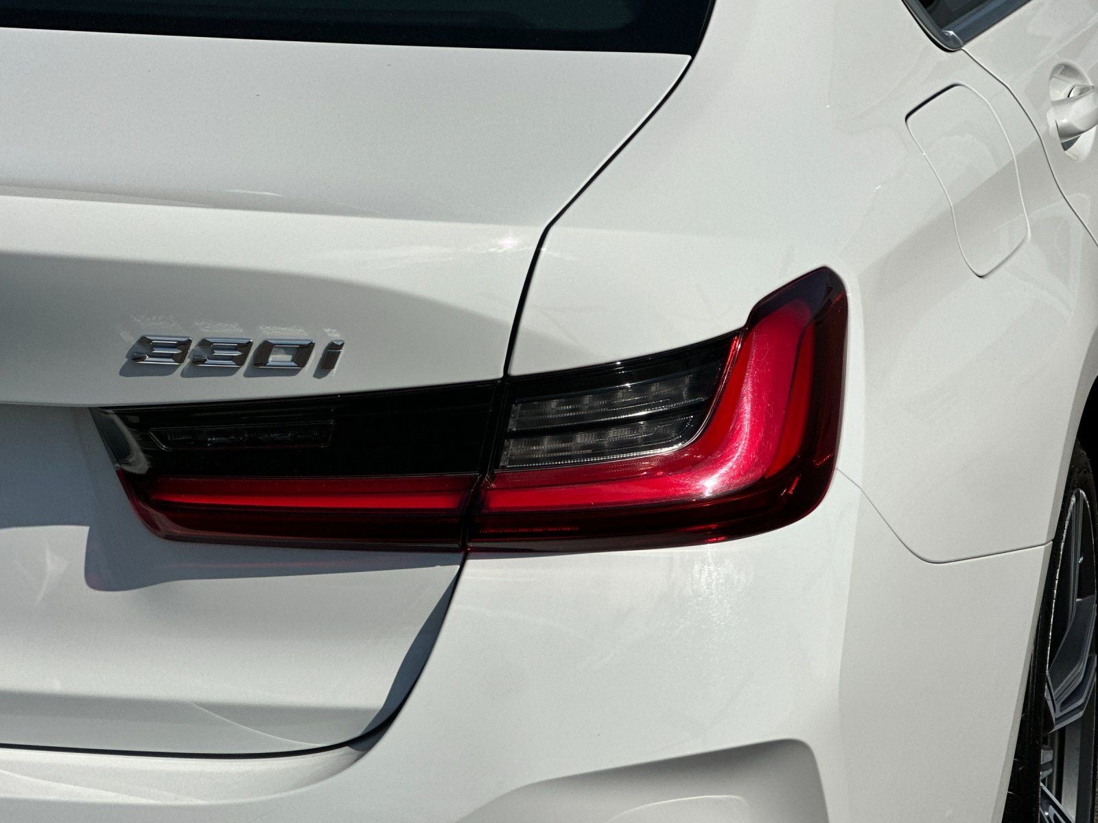 2024 BMW 3 Series 330i xDrive
