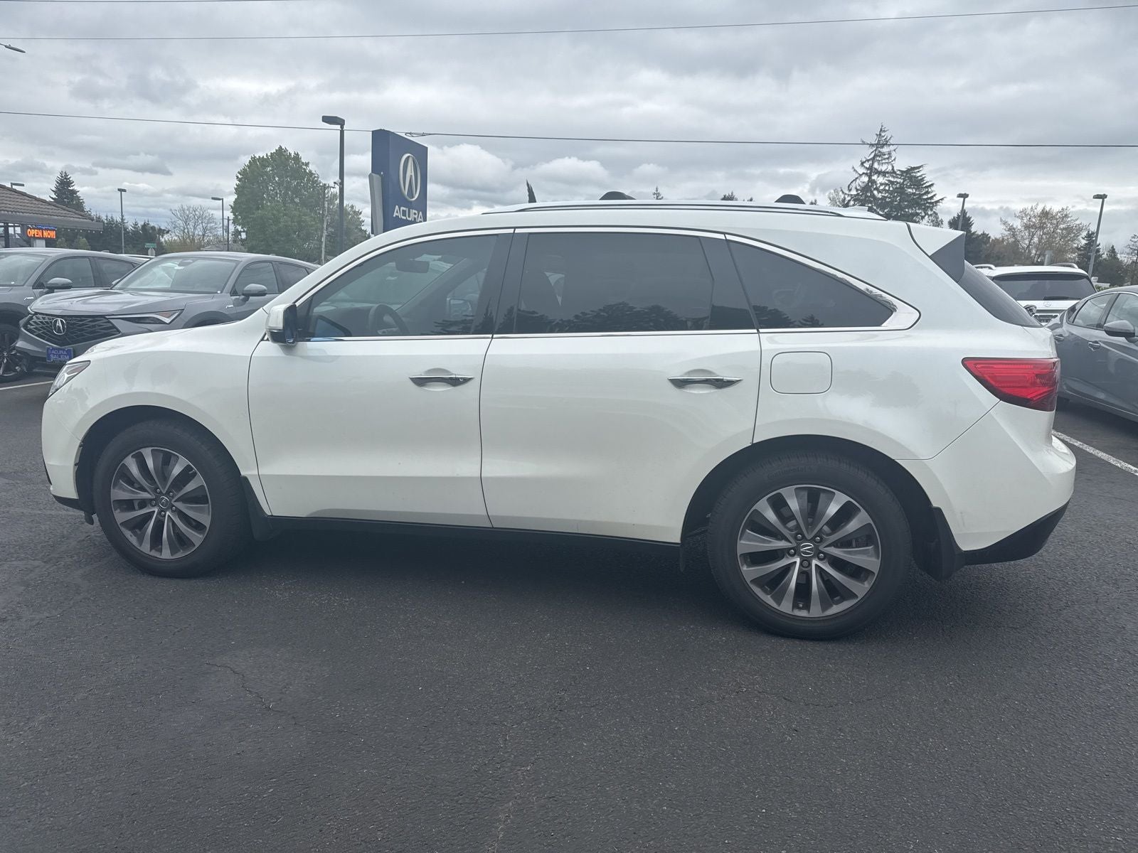 2016 Acura MDX 3.5L SH-AWD w/Technology Package
