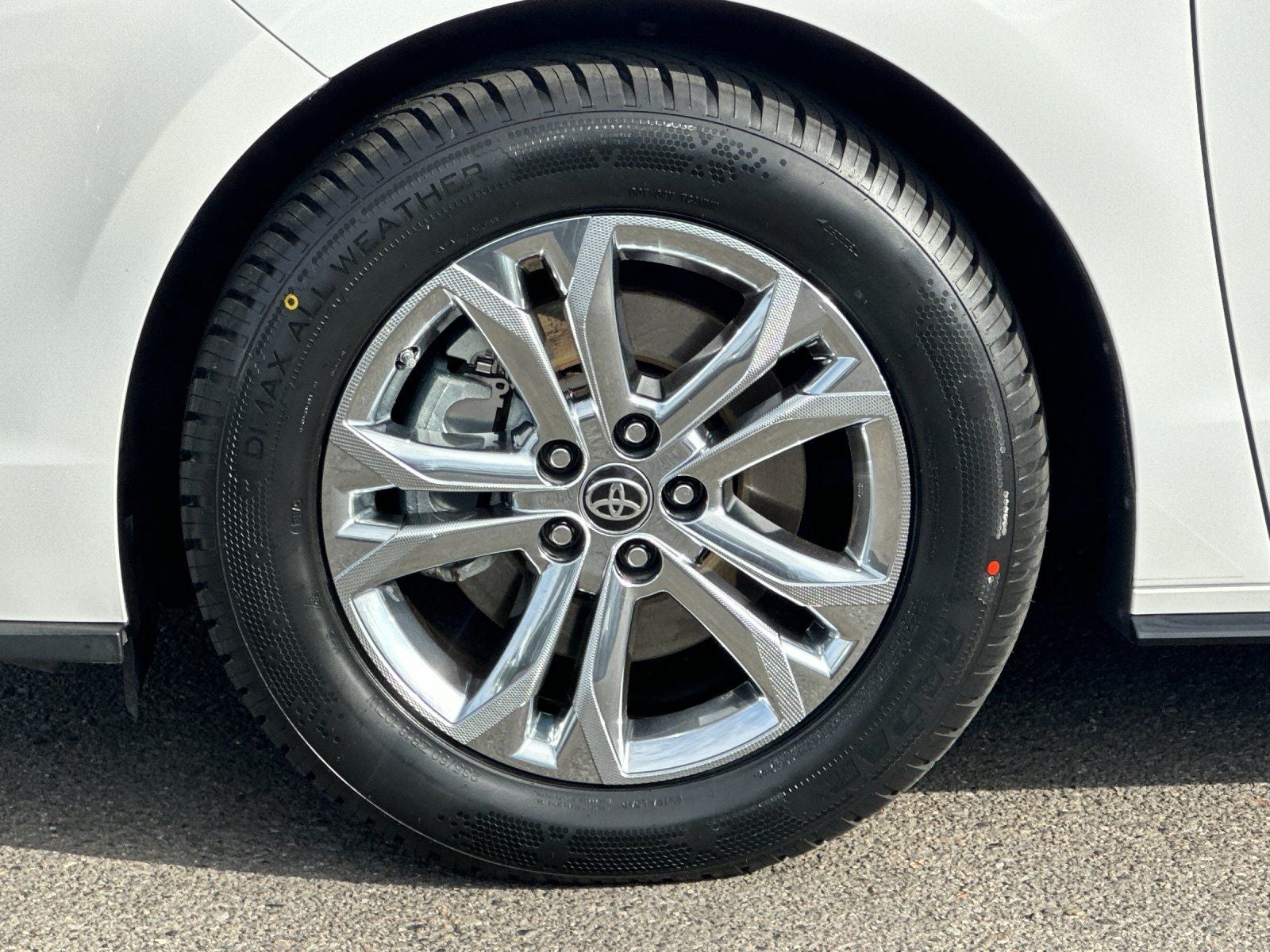 2021 Toyota Sienna XSE 7 Passenger
