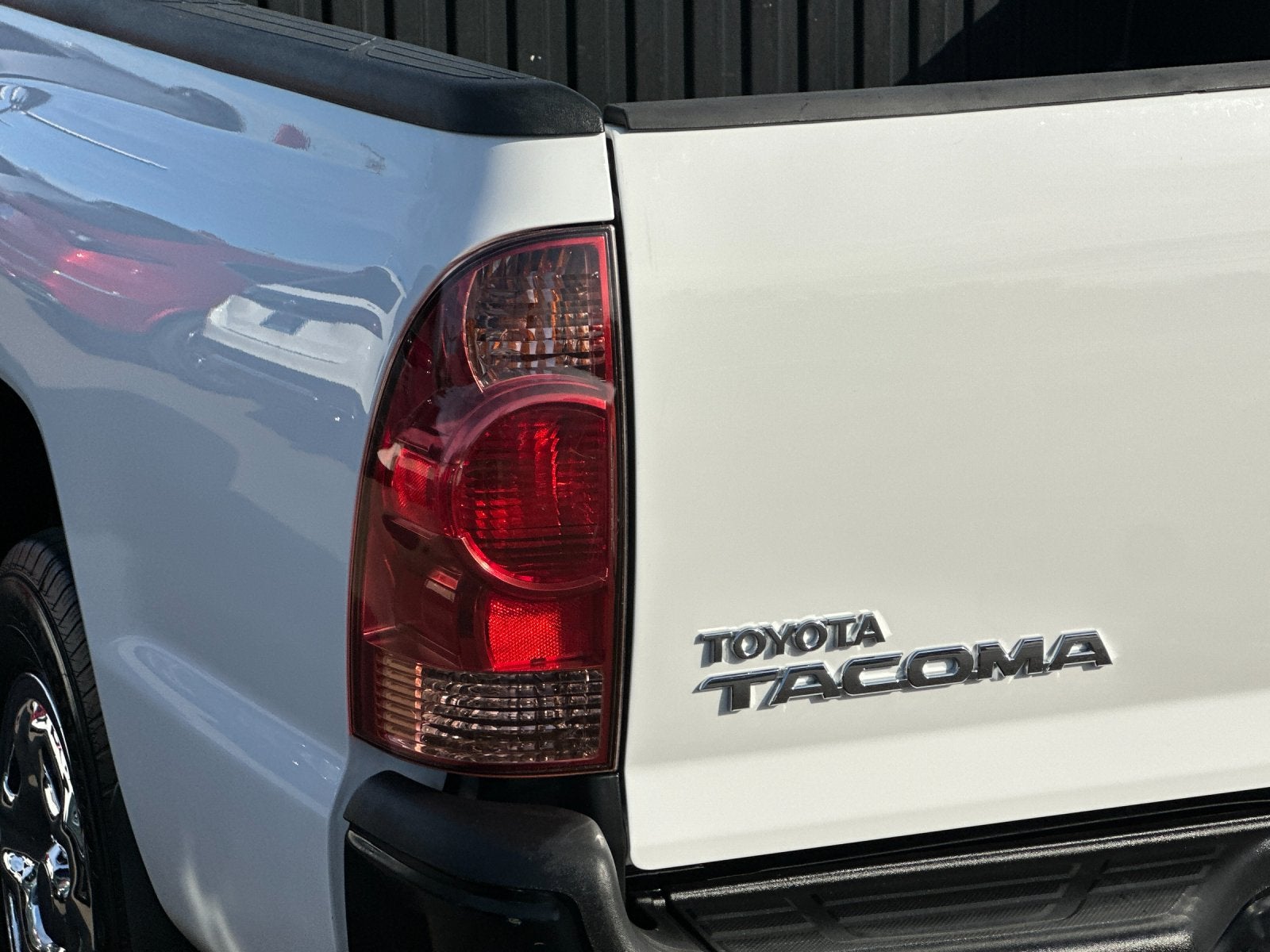 2015 Toyota Tacoma 2WD Access Cab I4 AT (Natl)