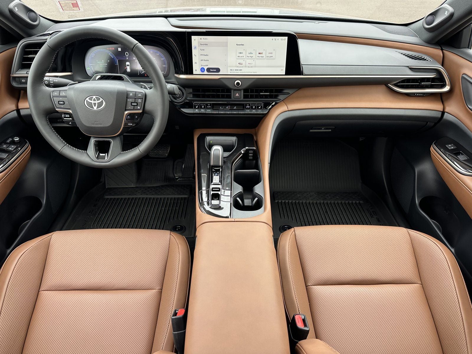 2025 Toyota Crown Signia Limited