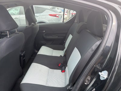 2016 Toyota Prius c Four