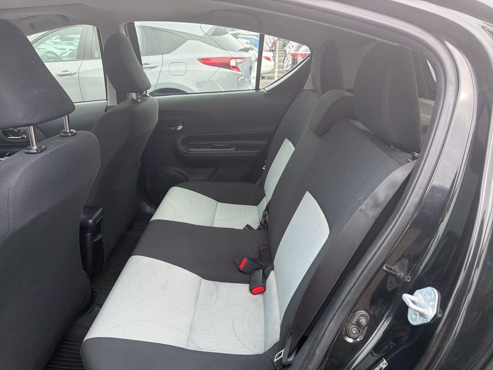 2016 Toyota Prius c Four