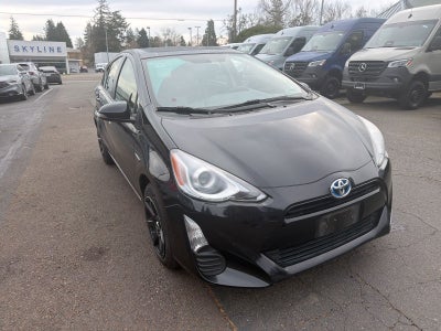 2016 Toyota Prius c Four