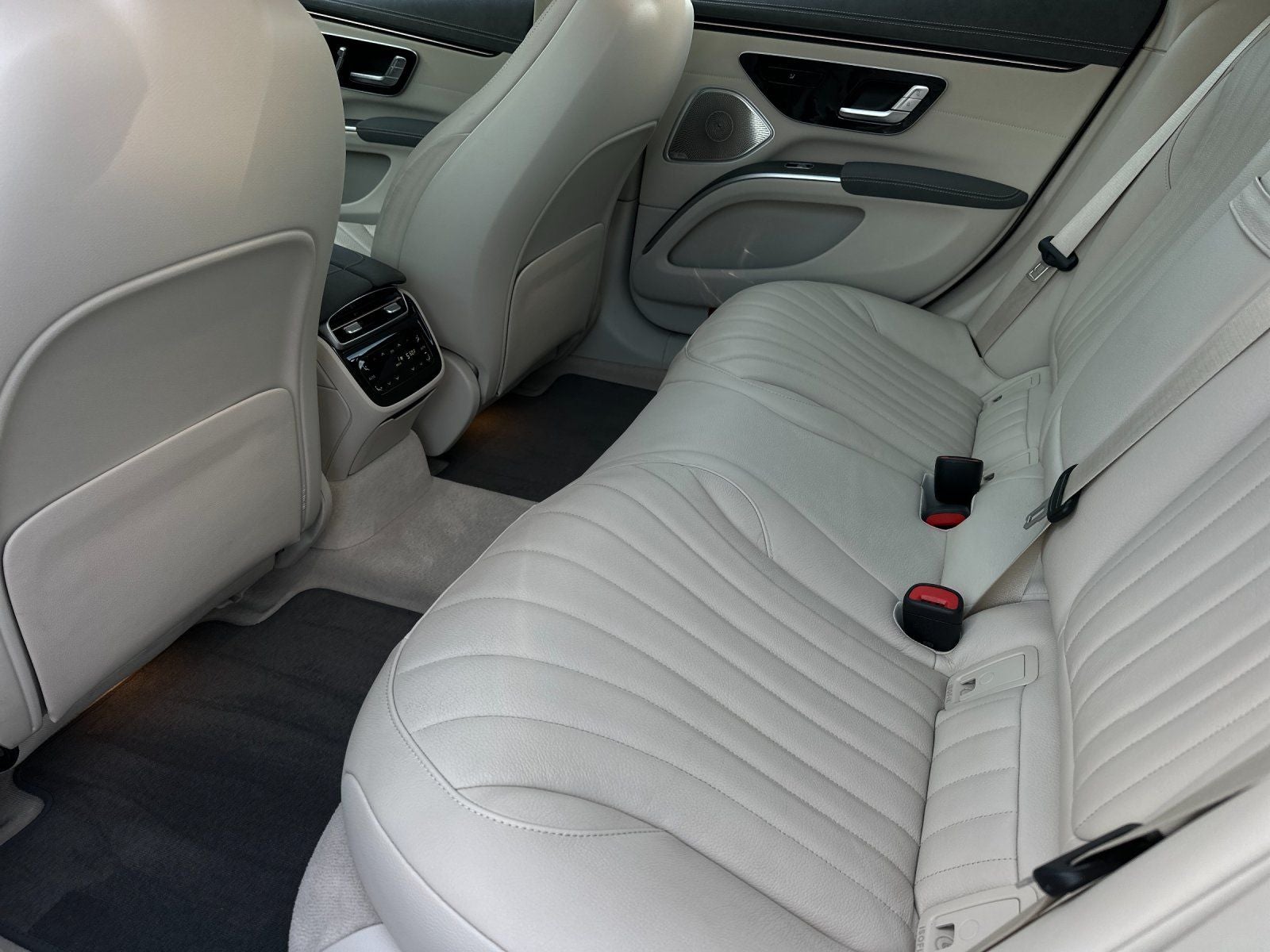 2022 Mercedes-Benz EQS 450 Base