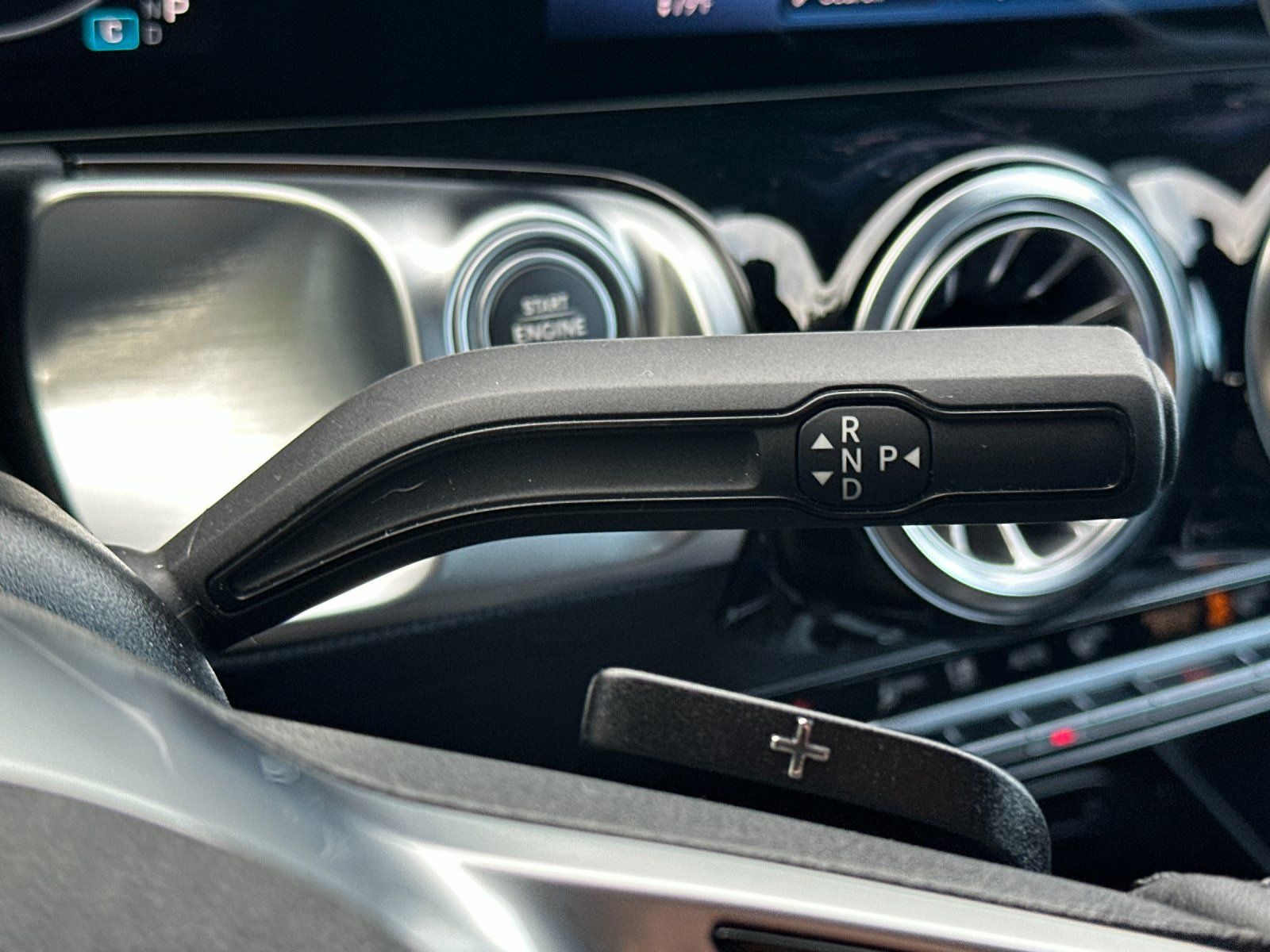 2025 Mercedes-Benz GLB GLB 250 4MATIC®