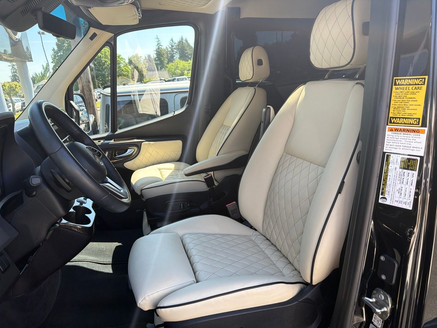 2023 Mercedes-Benz Sprinter 2500 Crew 144 WB 4MATIC®