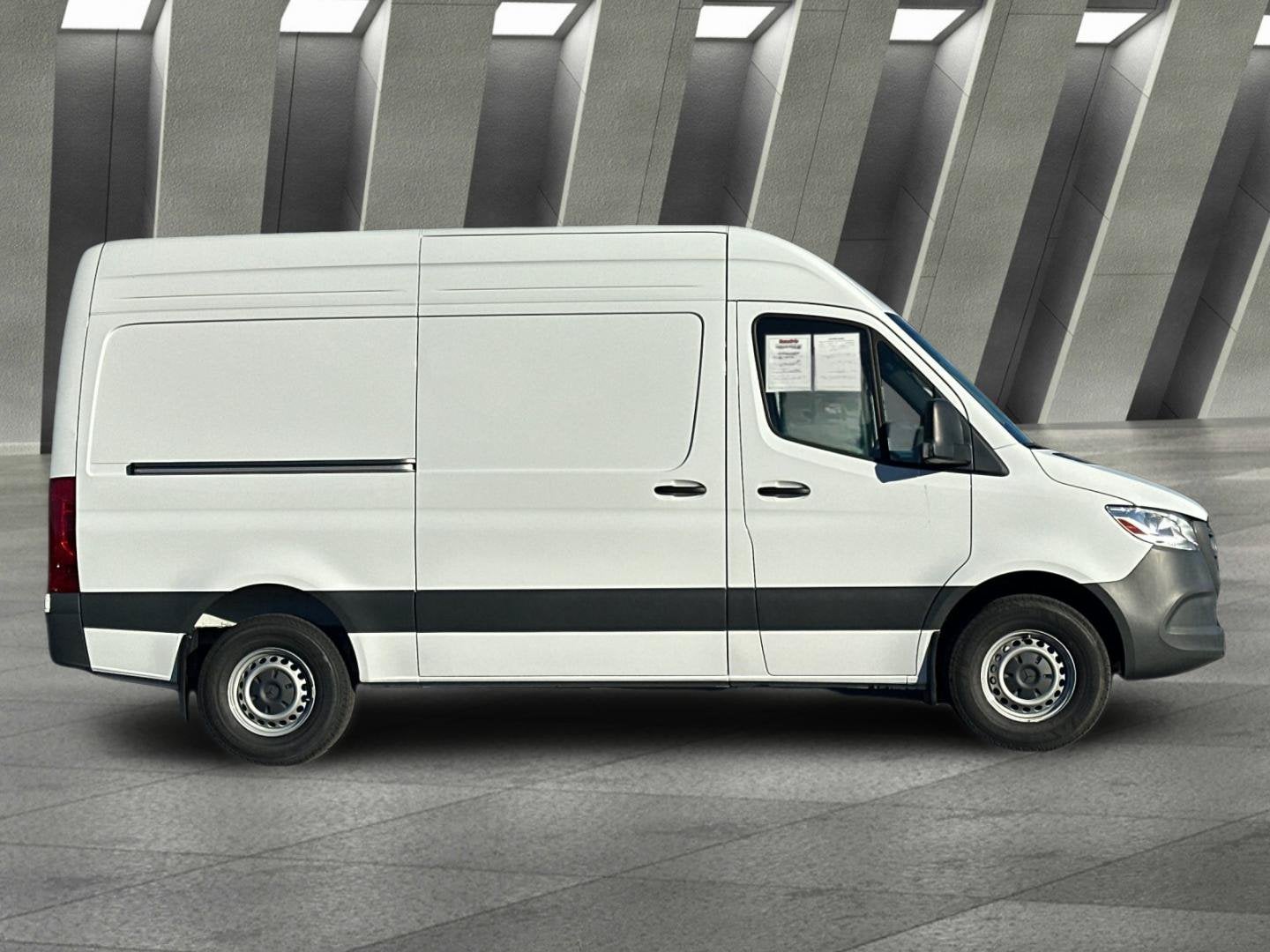 2025 Mercedes-Benz Sprinter 2500 Cargo 144 WB