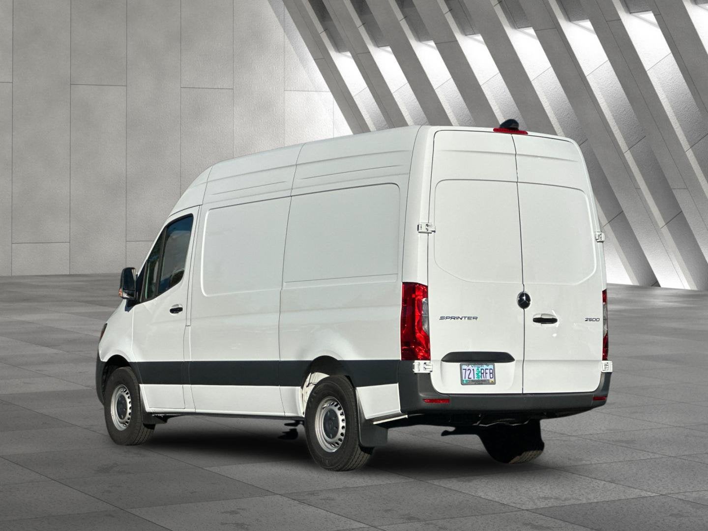 2025 Mercedes-Benz Sprinter 2500 Cargo 144 WB