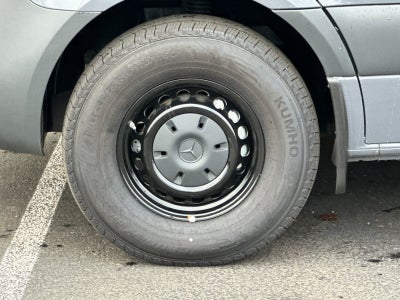 2025 Mercedes-Benz Sprinter 2500 Cargo 144 WB