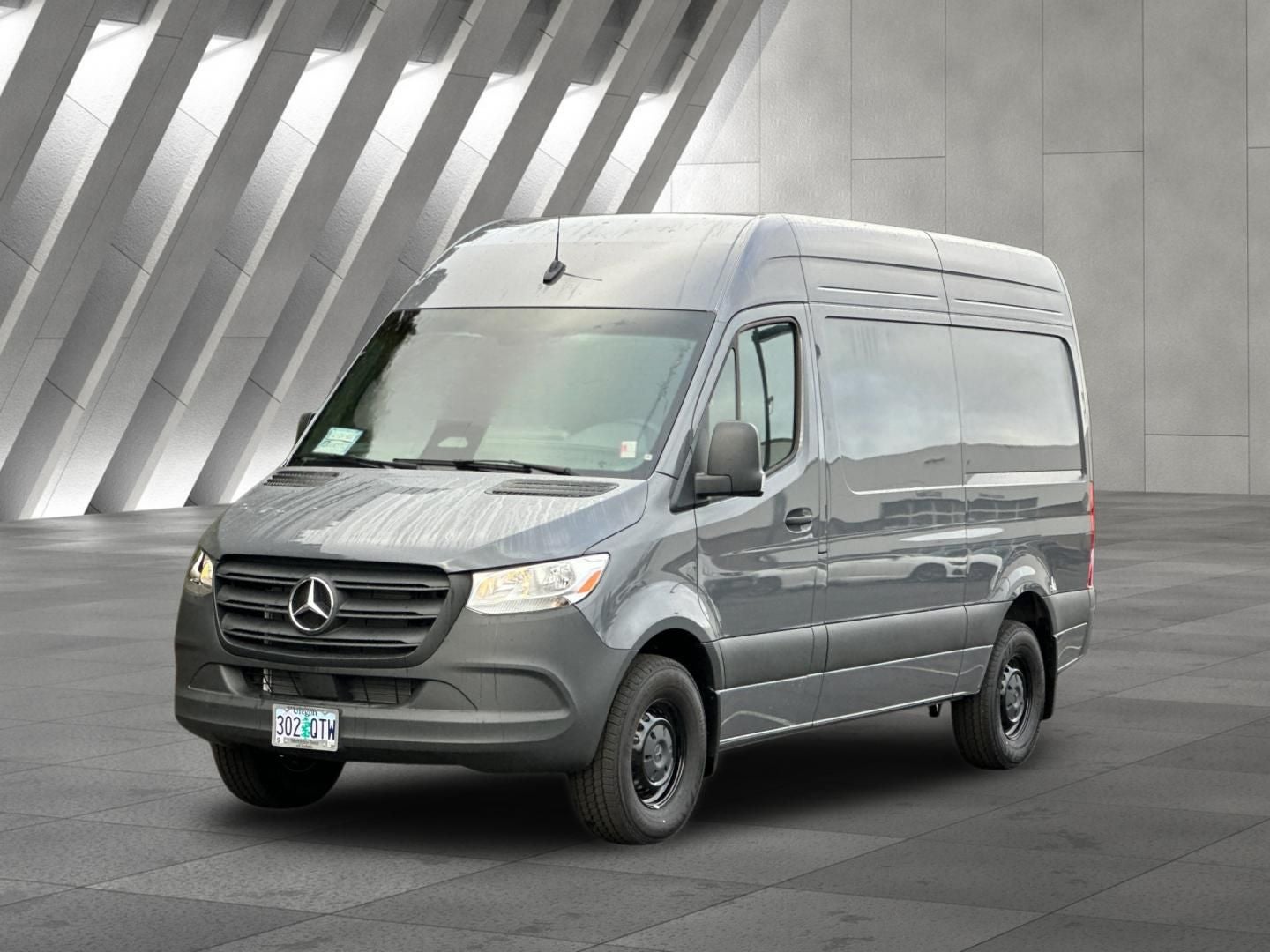2025 Mercedes-Benz Sprinter 2500 Cargo 144 WB