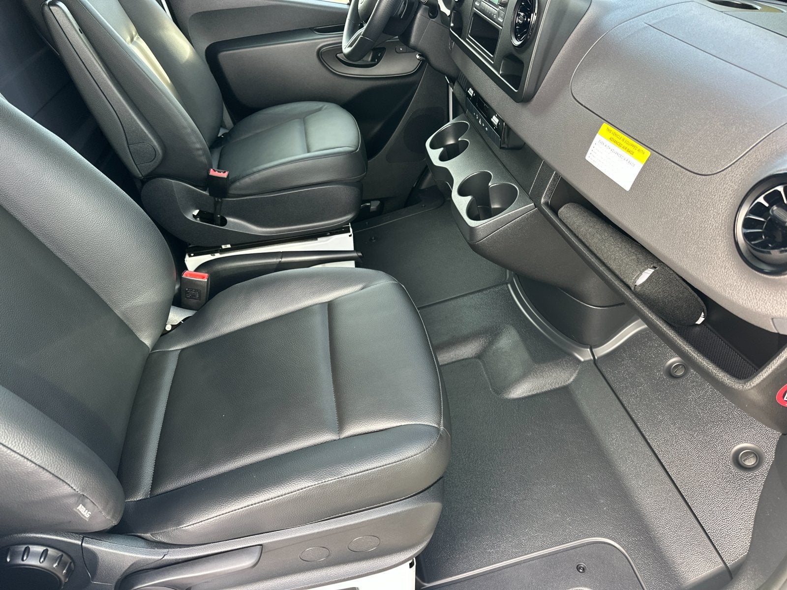 2025 Mercedes-Benz Sprinter 2500 Cargo 144 WB