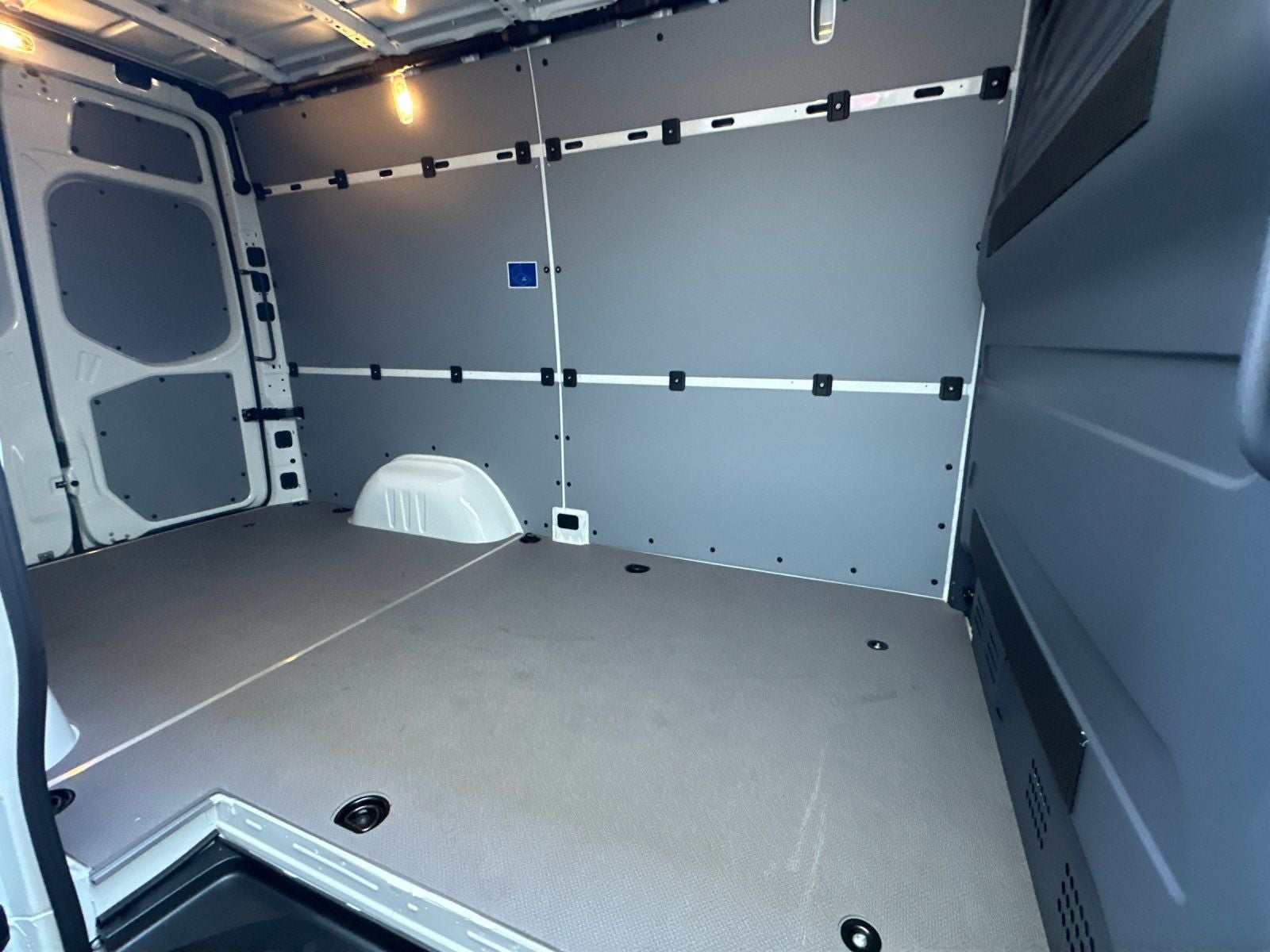 2025 Mercedes-Benz Sprinter 2500 Cargo 144 WB