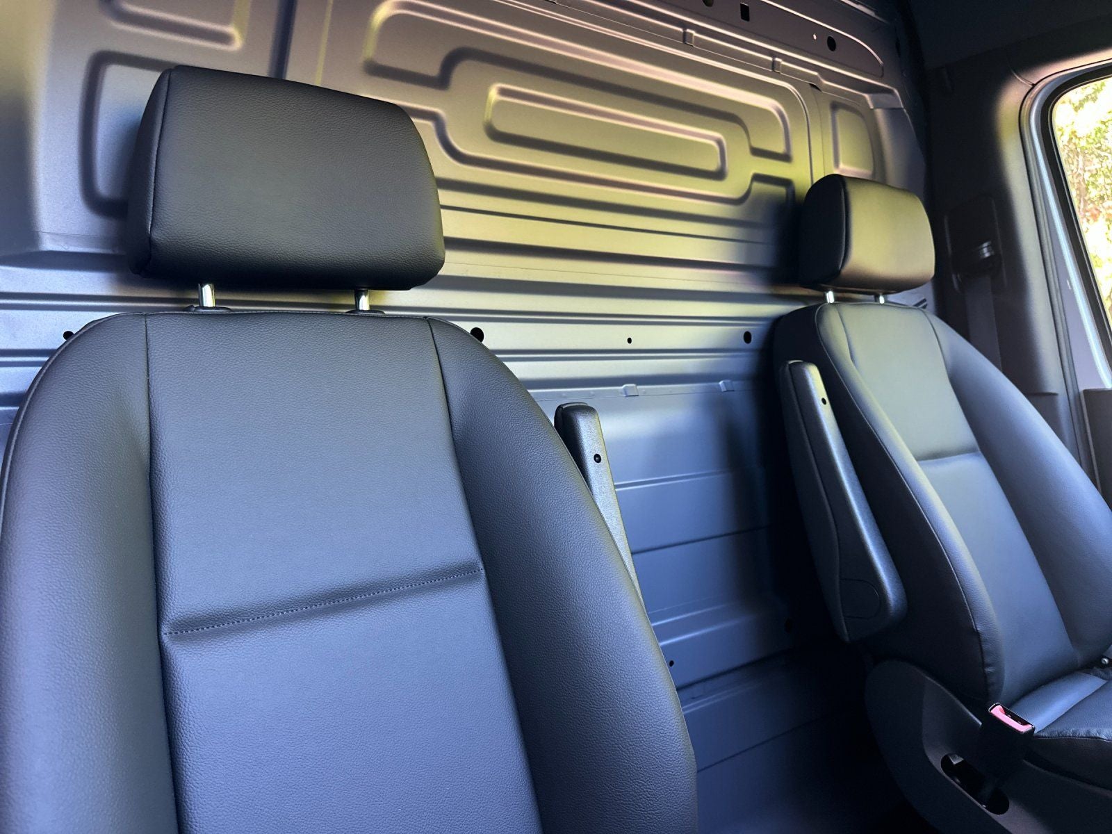 2025 Mercedes-Benz Sprinter 2500 Cargo 144 WB