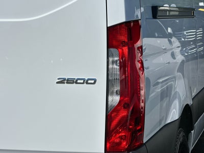 2025 Mercedes-Benz Sprinter 2500 Cargo 144 WB
