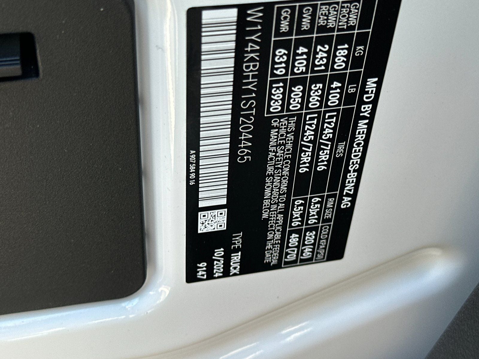 2025 Mercedes-Benz Sprinter 2500 Cargo 144 WB