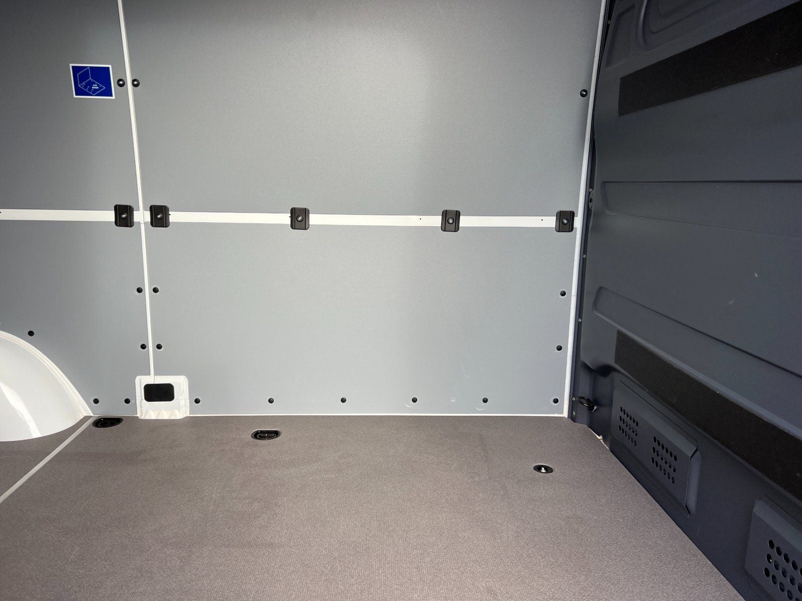 2025 Mercedes-Benz Sprinter 2500 Cargo 144 WB High Roof