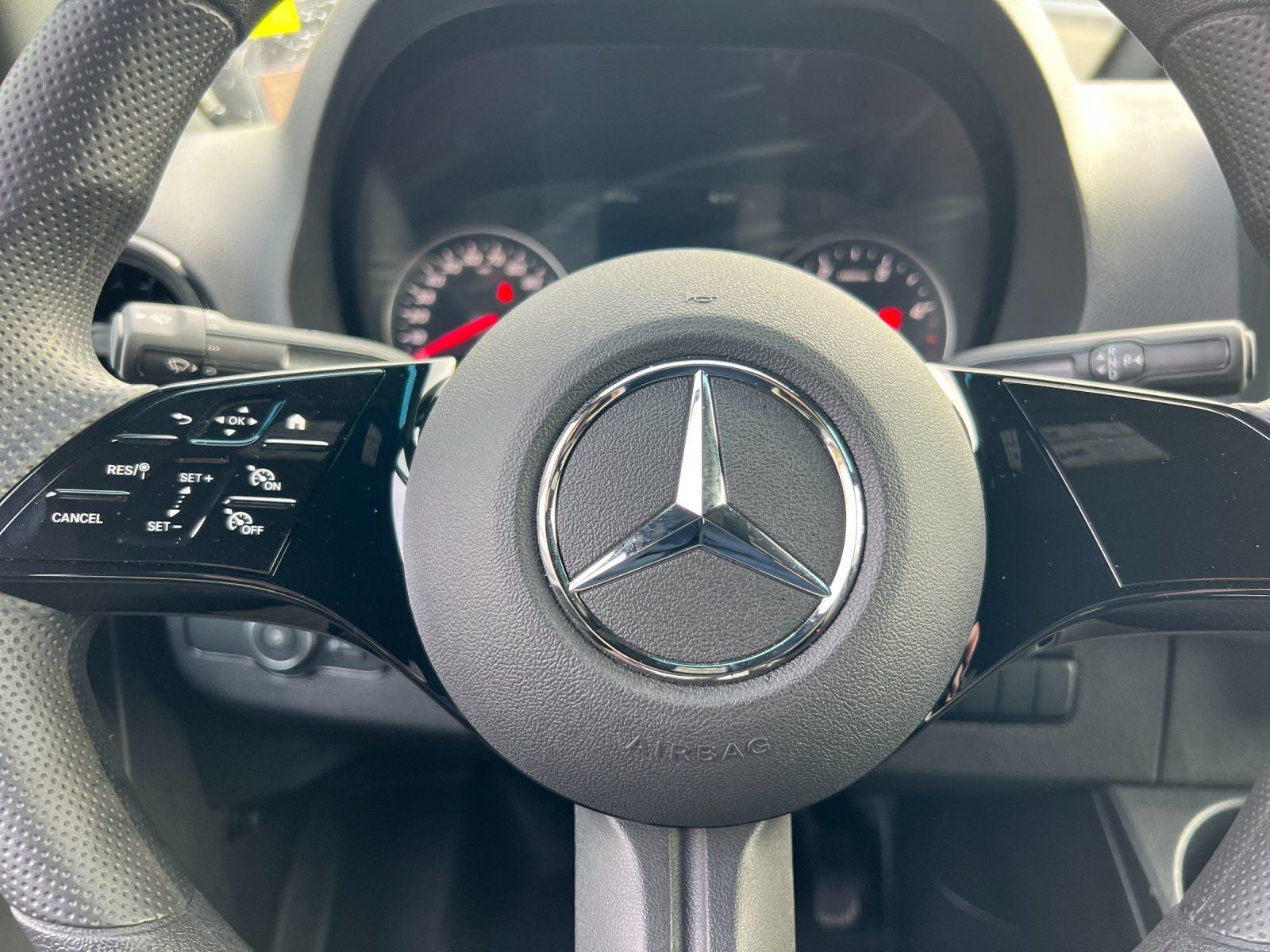 2025 Mercedes-Benz Sprinter 2500 Cargo 144 WB High Roof