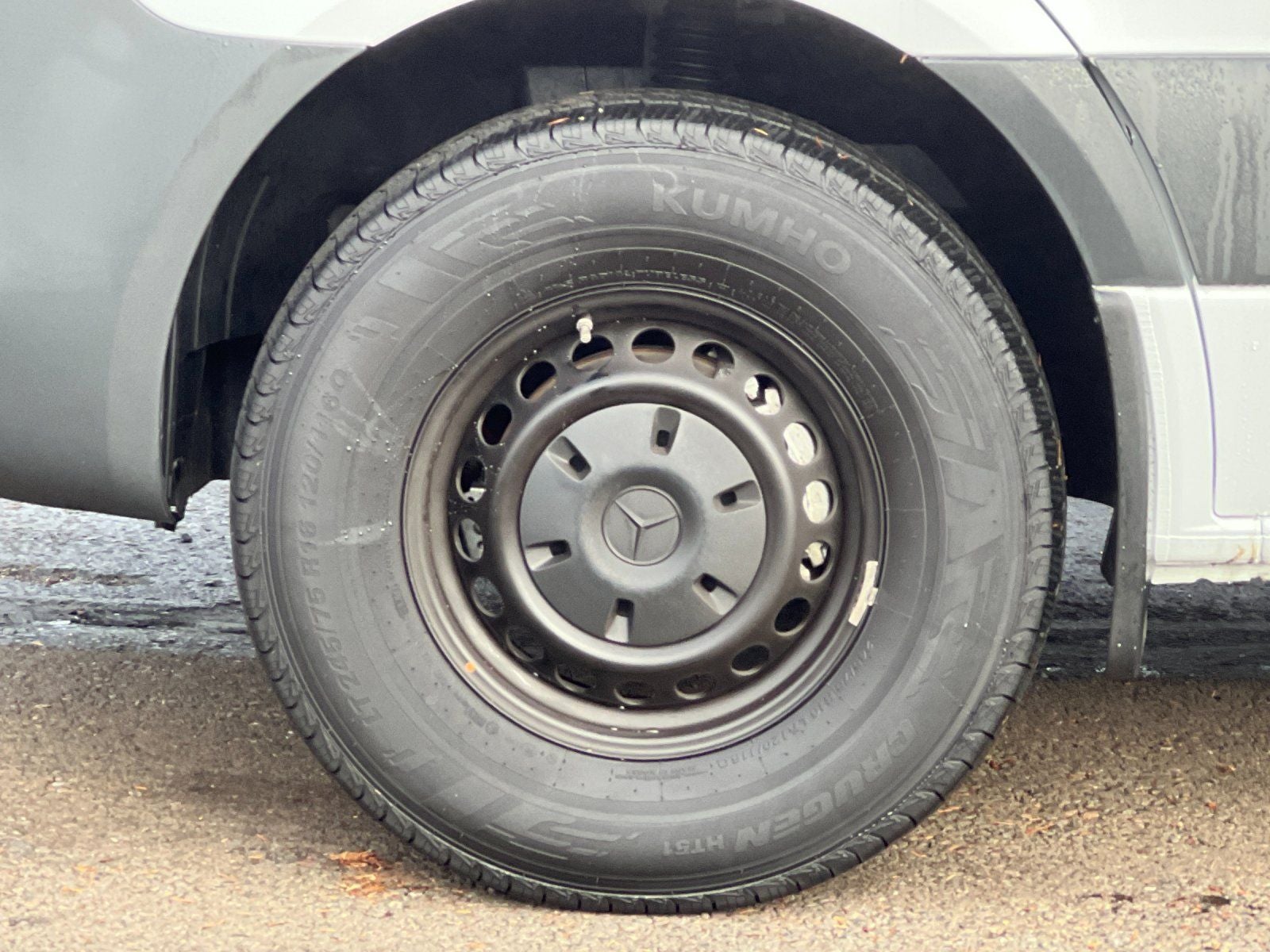 2025 Mercedes-Benz Sprinter 2500 Cargo 144 WB High Roof