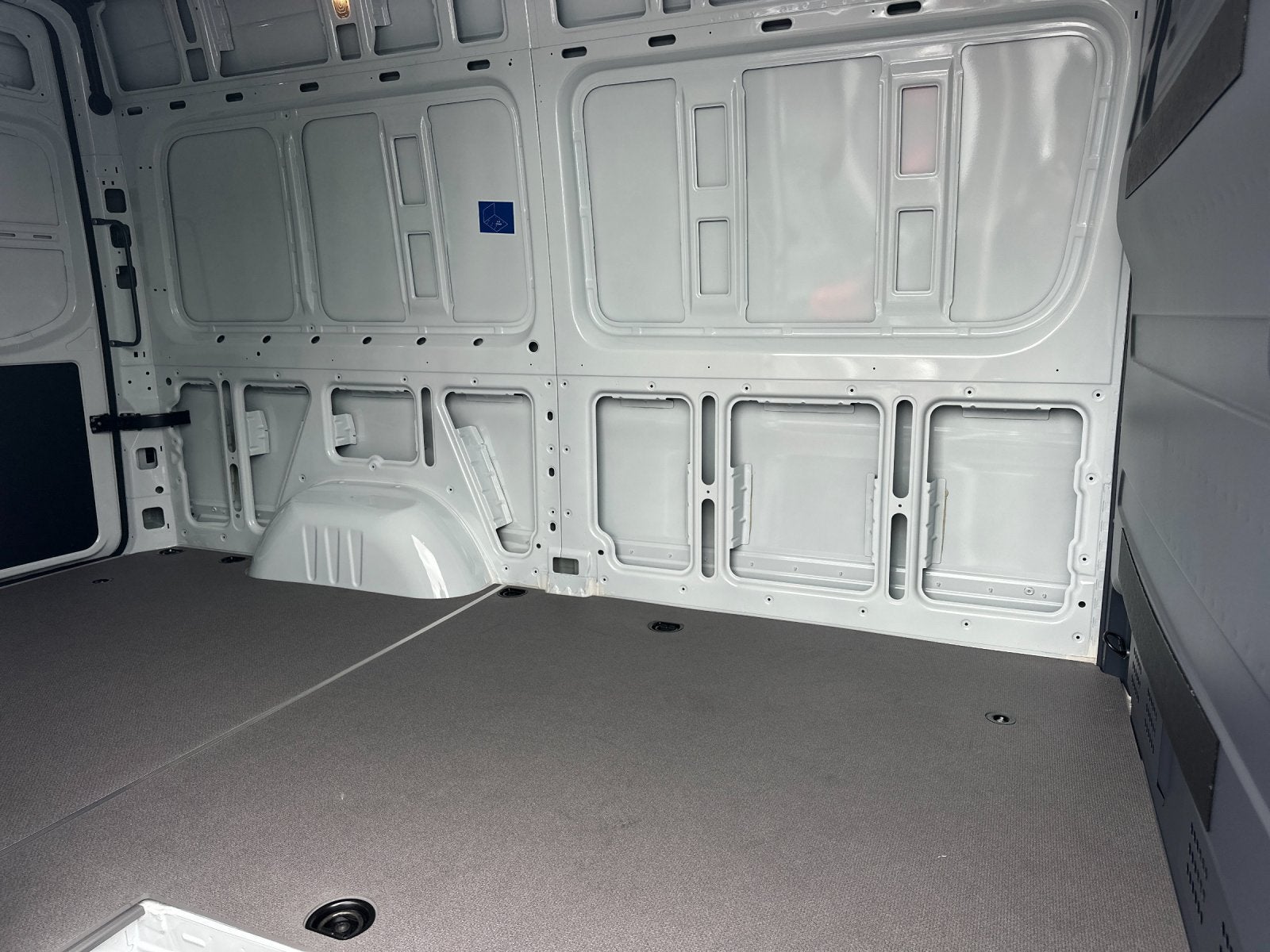 2025 Mercedes-Benz Sprinter 2500 Cargo 144 WB