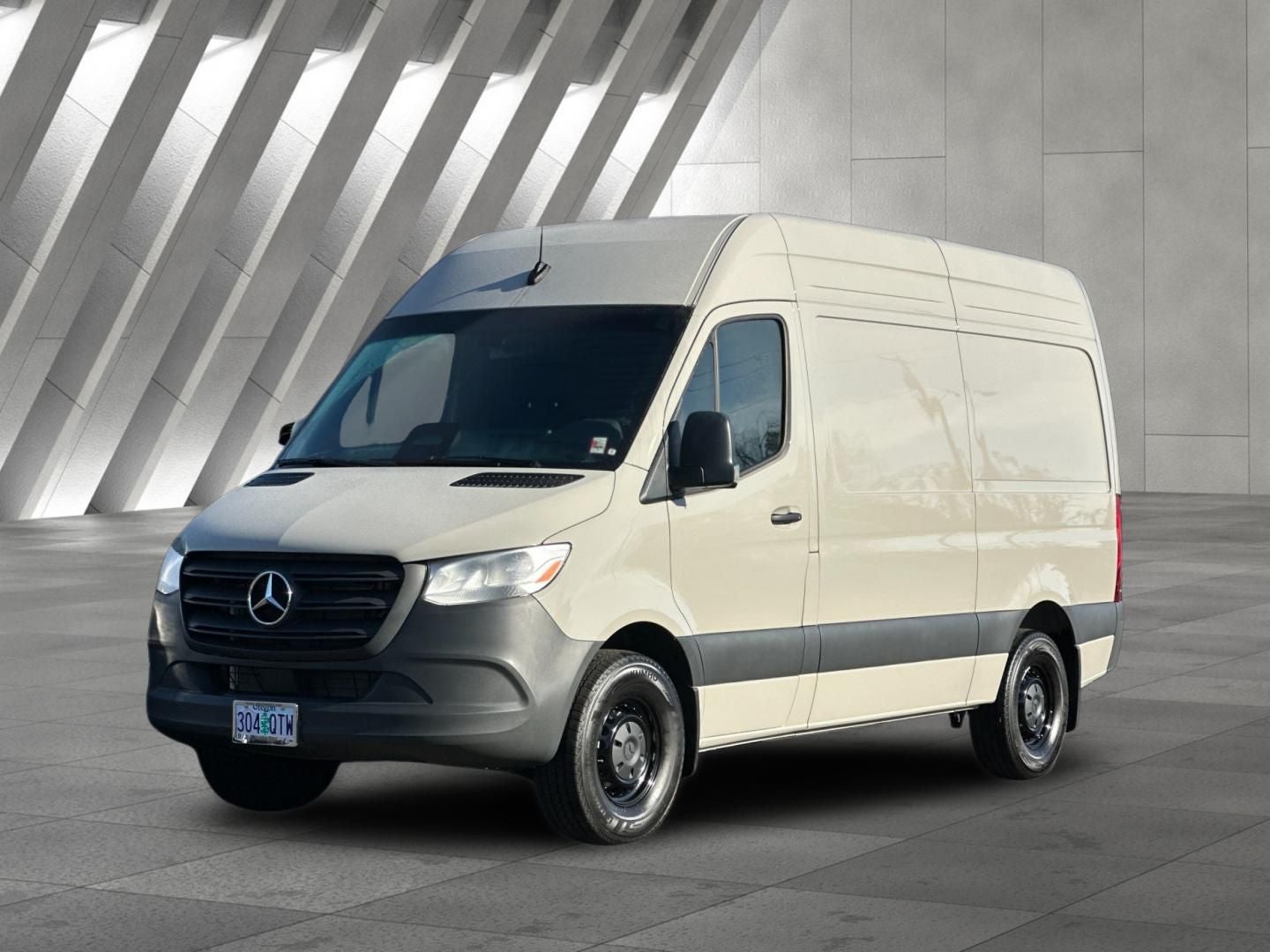 2025 Mercedes-Benz Sprinter 2500 Cargo 144 WB High Roof Cargo
