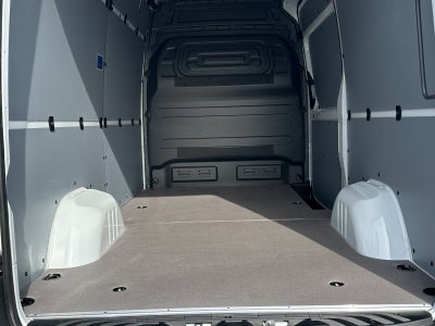 2026 Mercedes-Benz Sprinter 2500 Cargo 144 WB