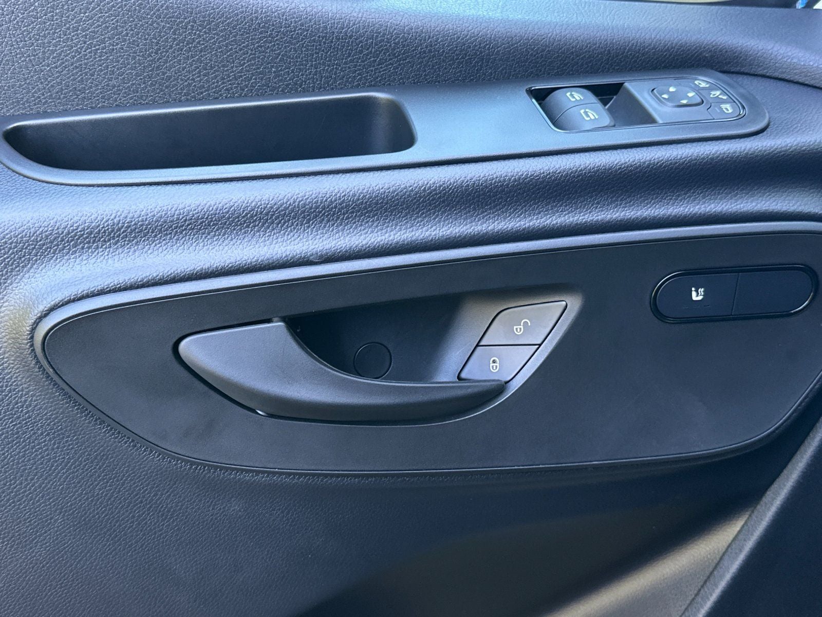 2025 Mercedes-Benz Sprinter 2500 Cargo 144 WB