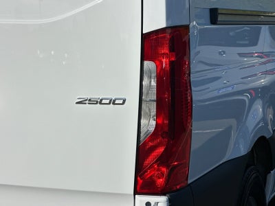 2025 Mercedes-Benz Sprinter 2500 Cargo 144 WB