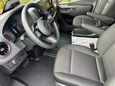 2025 Mercedes-Benz Sprinter 2500 Cargo Cargo 144 WB High Roof