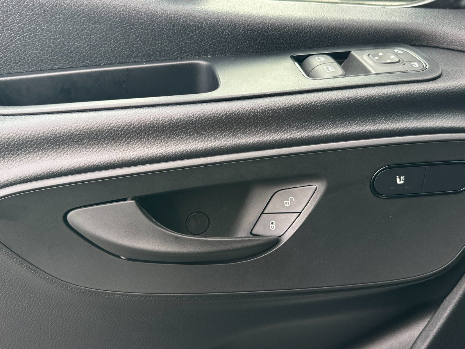 2025 Mercedes-Benz Sprinter 2500 Cargo Cargo 144 WB High Roof