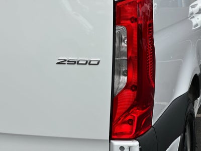 2025 Mercedes-Benz Sprinter 2500 Cargo Cargo 144 WB High Roof