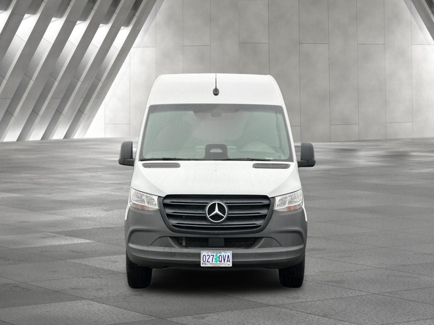 2025 Mercedes-Benz Sprinter 2500 Cargo 170 WB High Roof