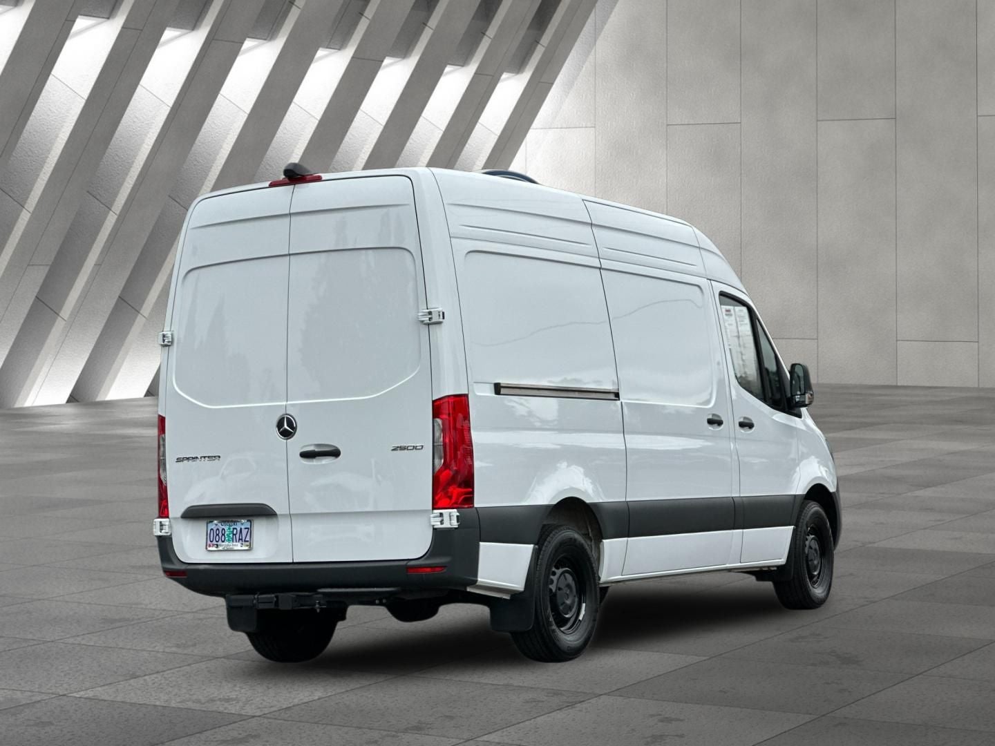 2025 Mercedes-Benz Sprinter 2500 Cargo 144 WB