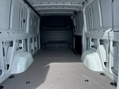 2025 Mercedes-Benz Sprinter 2500 Cargo 144 WB