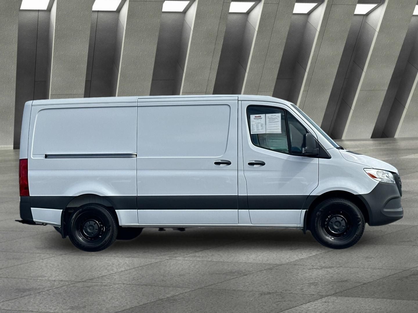 2025 Mercedes-Benz Sprinter 2500 Cargo 144 WB
