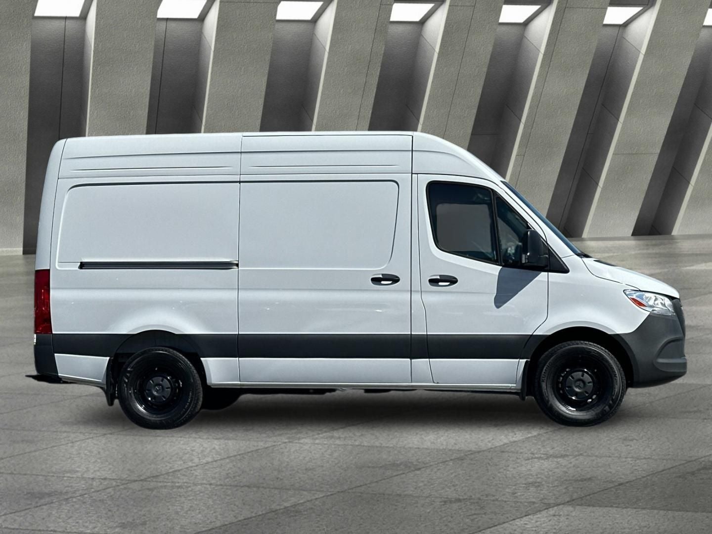 2025 Mercedes-Benz Sprinter 2500 Cargo 144 WB