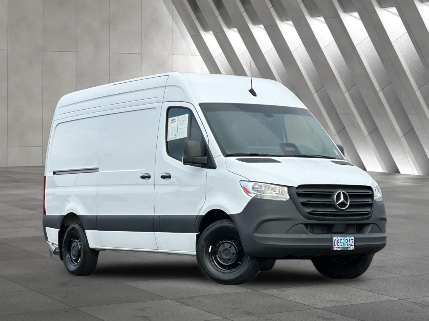 2025 Mercedes-Benz Sprinter 2500 Cargo 144 WB