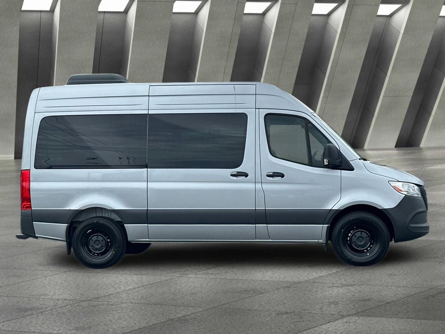 2025 Mercedes-Benz Sprinter 2500 Passenger 144 WB