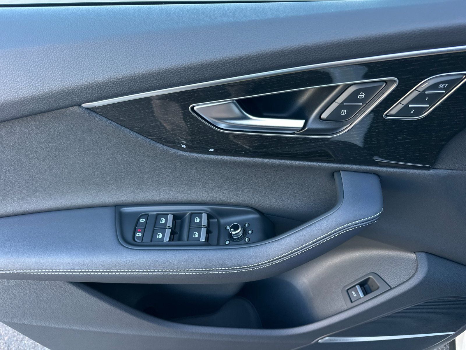 2025 Audi Q7 55 Premium Plus quattro