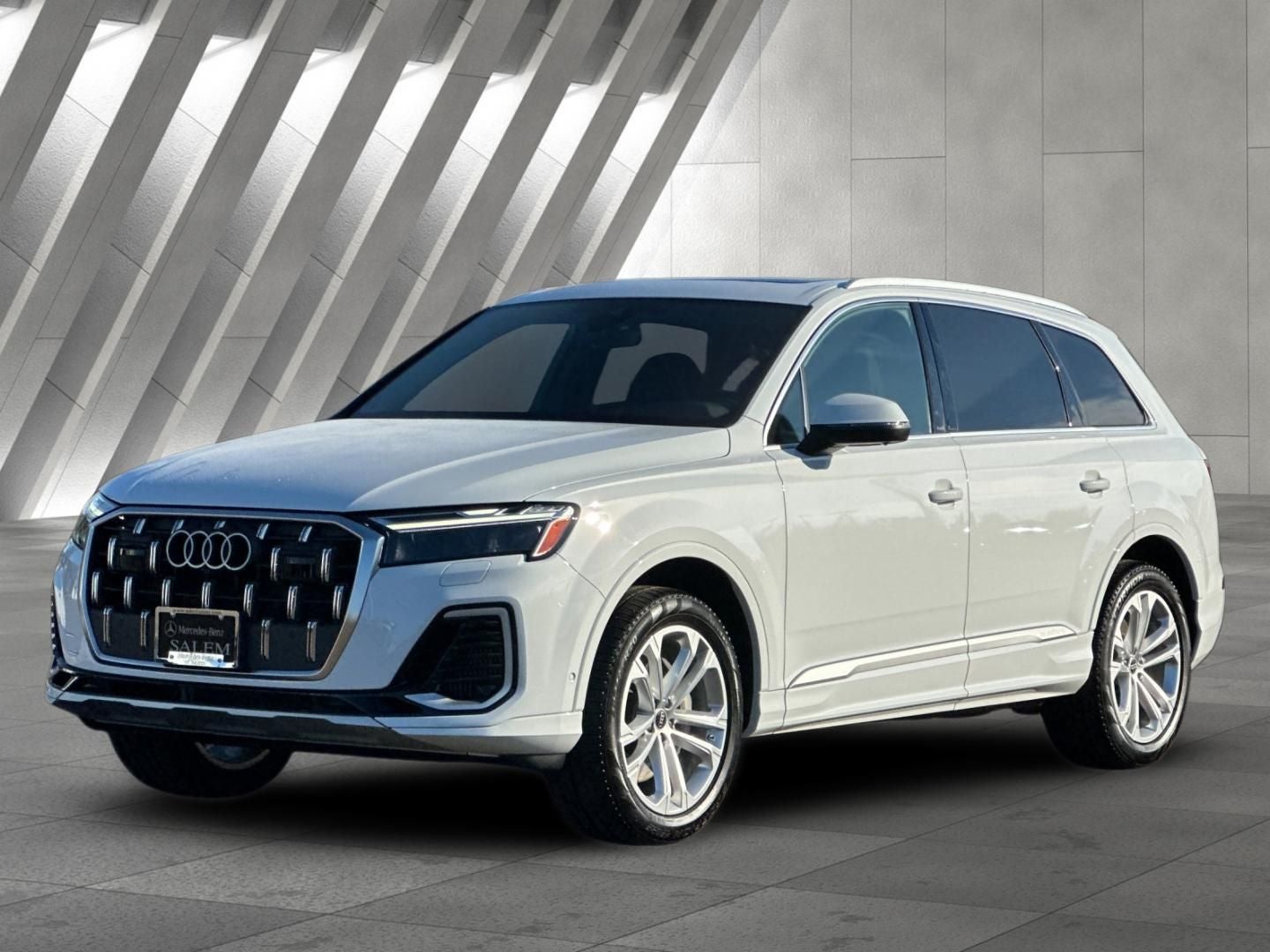 2025 Audi Q7 55 Premium Plus quattro
