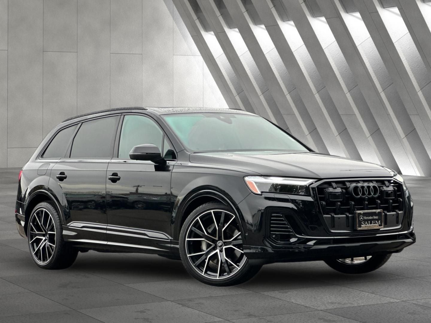 2025 Audi Q7 55 Premium Plus quattro