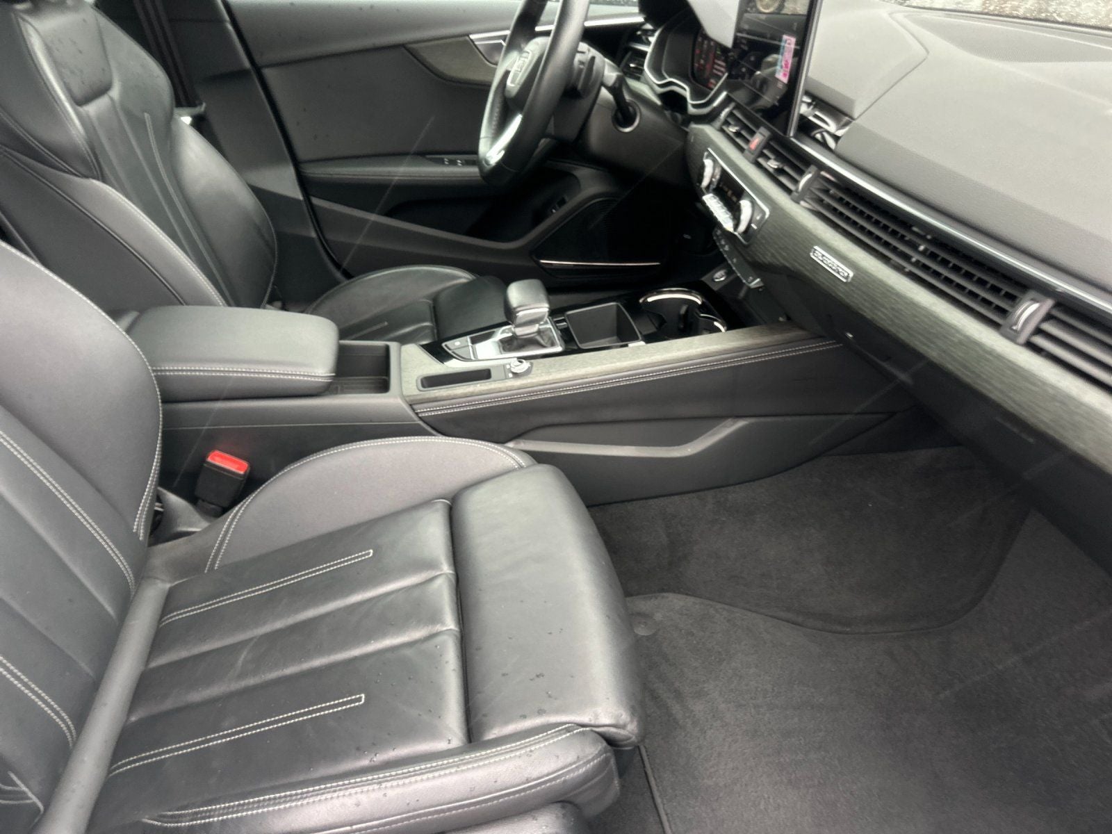 2023 Audi A4 45 S line Premium Plus quattro