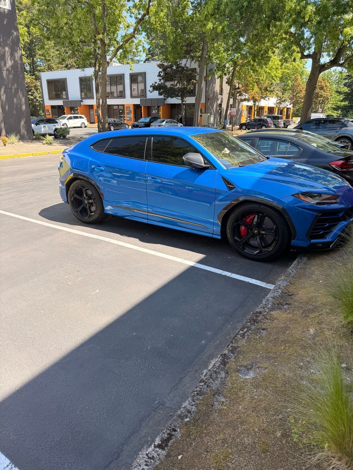 2020 Lamborghini Urus AWD