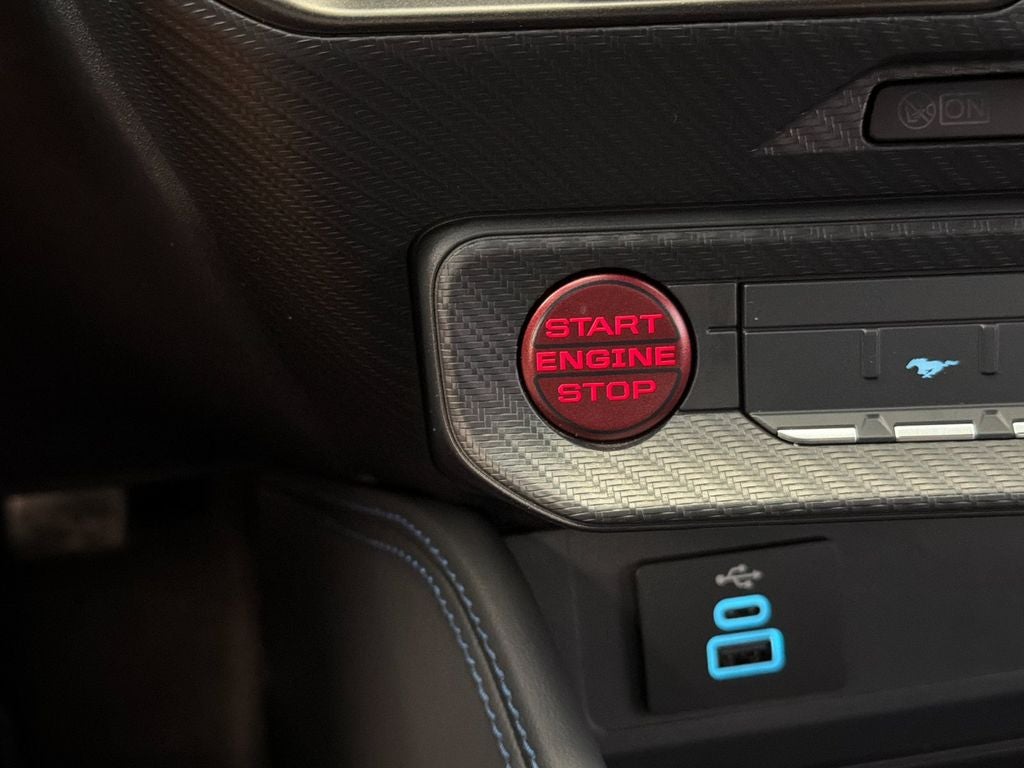 2026 Ford Mustang Dark Horse