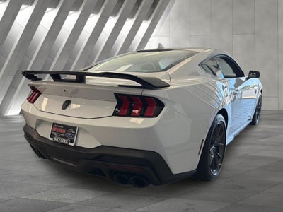 2026 Ford Mustang Dark Horse