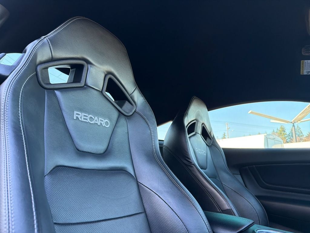 2022 Ford Mustang Mach 1